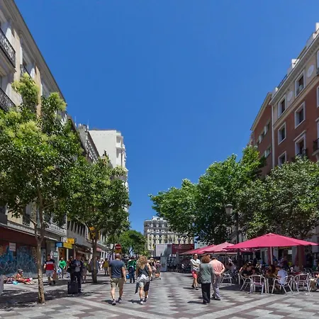 Homelike Sol - Gran Via II Madrid Exterior photo